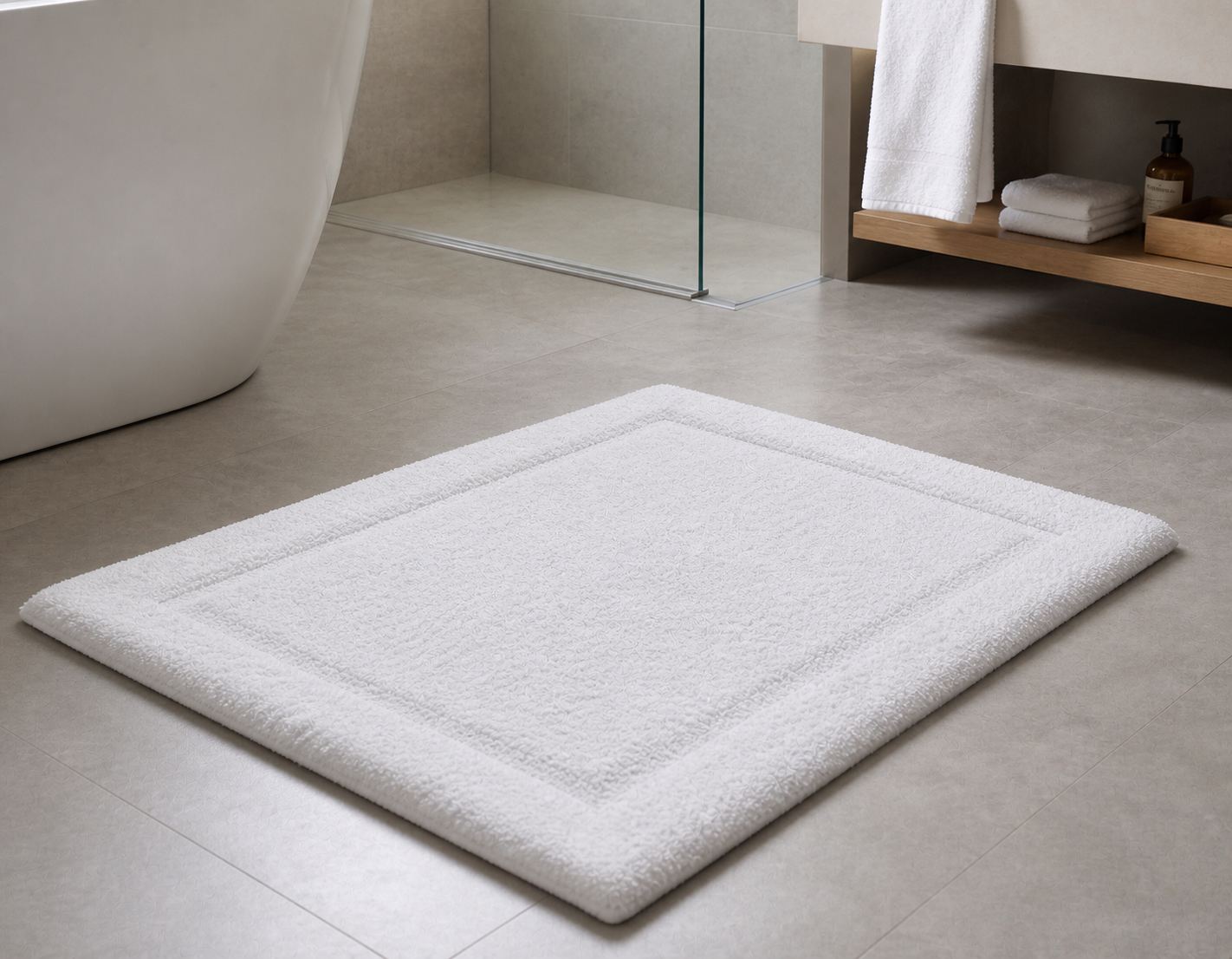 Alfombrín de baño blanco